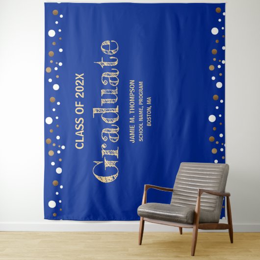 Royal Blue Gold Abschluss Class 2024 im Hintergrun Wandteppich (Beispiel)