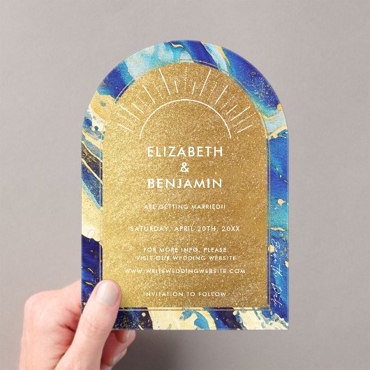 Royal Blue Gold Arch Wedding Acrylic Save the Date Acryleinladungen (Insitu (Handheld))