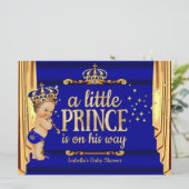 Royal Blue Gold Drapes Prince Baby Dusche groß Einladung (Stehend Vorderseite)