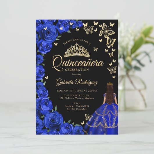 Royal Blue Gold Rose Schmetterlinge Quinceanera Einladung (Stehend Vorderseite)