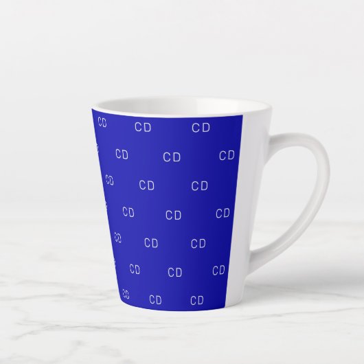 Royal Blue Monogram Initial Muster Milchtasse (Rechts)