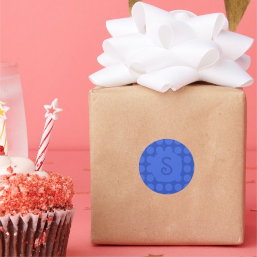 Royal Blue Polka Dot Pattern Runder Aufkleber (Party)