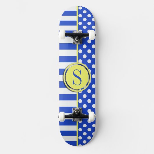 Royal Blue Polka Dots and Stripes Monogram STaylor Skateboard (Vorderseite)