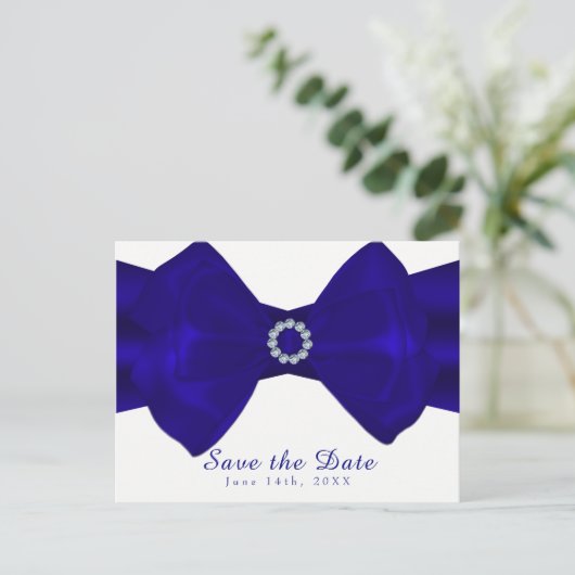 Royal Blue Ribbon & Diamonds Save the Date elegant Ankündigungspostkarte (Stehend Vorderseite)