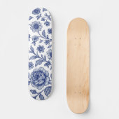 Royal Blue Rose Blumenmuster Skateboard (Vorderseite)