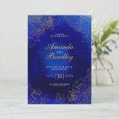 Royal Blue Rose Extravagant Gold Lace QR Code Wedd Einladung (Stehend Vorderseite)