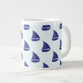 Royal Blue Sailboat Patches Jumbo-Tasse (Vorderseite Rechts)