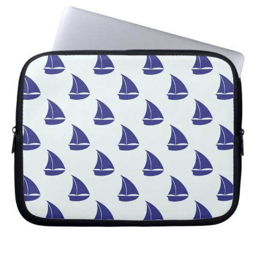 Royal Blue Sailboat Patches Laptopschutzhülle (Vorderseite)