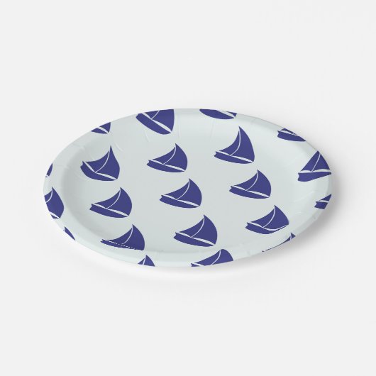Royal Blue Sailboat Pattern Pappteller (Schrägansicht)