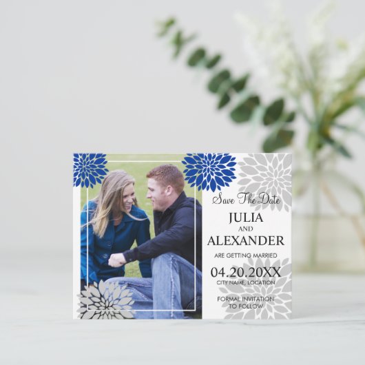 Royal Blue Silver Floral Burst Foto Save the Date Ankündigungspostkarte (Stehend Vorderseite)