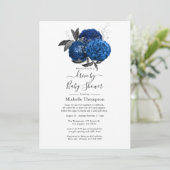 Royal Blue und Silver Floral Drive By Shower Einladung (Stehend Vorderseite)