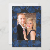 Royal Blue und Silver Floral Wedding Foto Einladung (Rückseite)