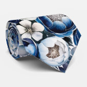 Royal Blue und Silver Glittery Peony Groom Krawatte (Gerollt)