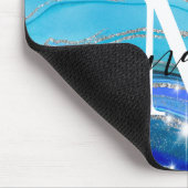 Royal Blue und Silver Monogram Mousepad (Ecke)