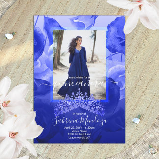 Royal Blue, White Roses, Topaz Tiara Quinceanera Einladung