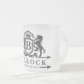 Royal Bullock Family Mattierte Tasse (VorderseiteRechts)