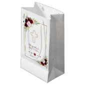 Royal Burgundy Marsala Floral Taufe Kleine Geschenktüte (Vorderseite Schrägansicht)