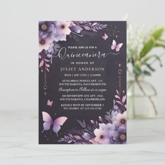 Royal Gold Tiara Lilac Light Lila Quinceanera Einladung (Stehend Vorderseite)