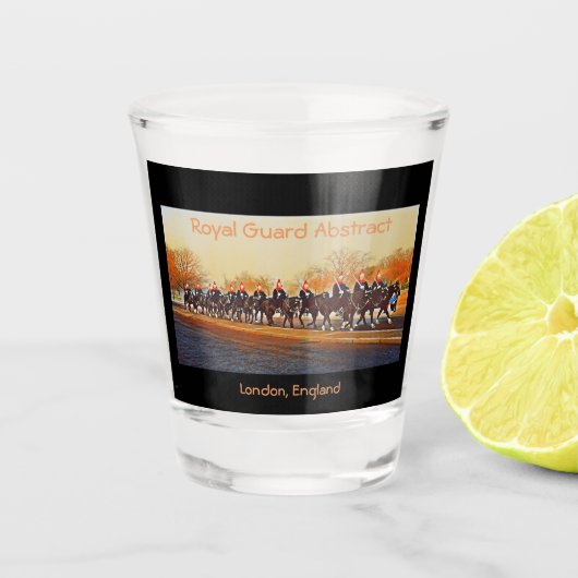 Royal Guard Abstrakt Schnapsglas (Vorderseite)