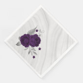 Royal-lila Blumen silberne Blätter Marmor Serviette (Ecke)