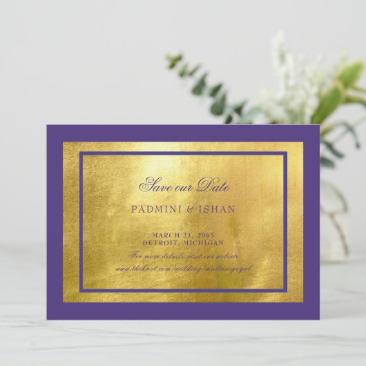 Royal Lila & Gold Wedding rettet das Datum Save The Date (Stehend Vorderseite)