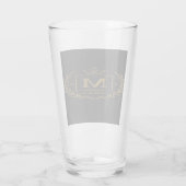 "Royal NMKY-Emblem – Monogramm-M-Wappen-Design" Glas (Rückseite)