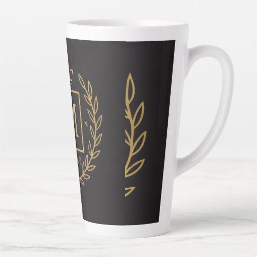 "Royal NMKY-Emblem – Monogramm-M-Wappen-Design" Milchtasse (Rechts)