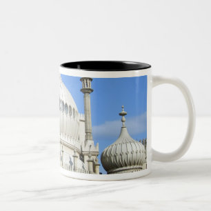 Royal Pavilion, Brighton, Sussex, England Zweifarbige Tasse