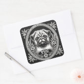 "Royal Pug Portrait" Quadratischer Aufkleber (Umschlag)