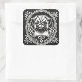 "Royal Pug Portrait" Quadratischer Aufkleber (Tasche)