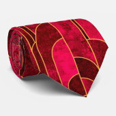 Royal Red and Gold Art Deco Muster Krawatte (Gerollt)