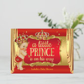 Royal Red Gold Boy Prince Baby Dusche Blonde Einladung (Stehend Vorderseite)