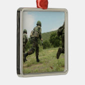 Royal Thai Marines eilt voran Ornament Aus Metall (Rechts)