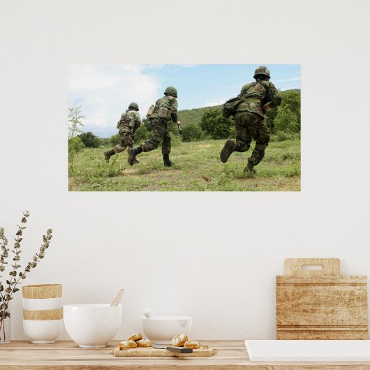Royal Thai Marines rush forward to secure the s Poster (Küche)