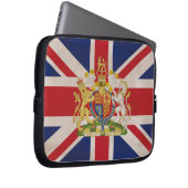 Royal Wappen auf Union Jack. Laptopschutzhülle (Vorne Rechts)