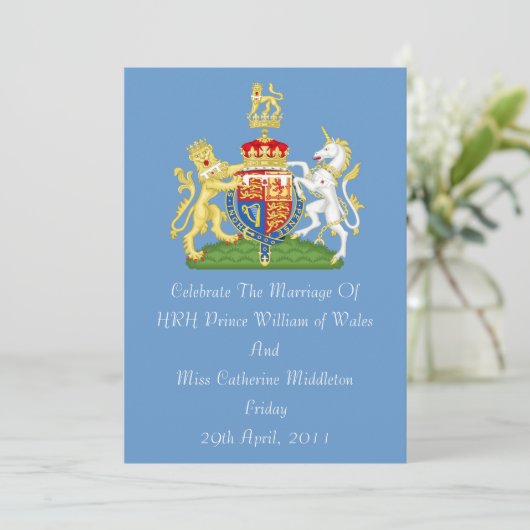 Royal Wedding Coat of Arms Invitation (blau) Einladung (Stehend Vorderseite)