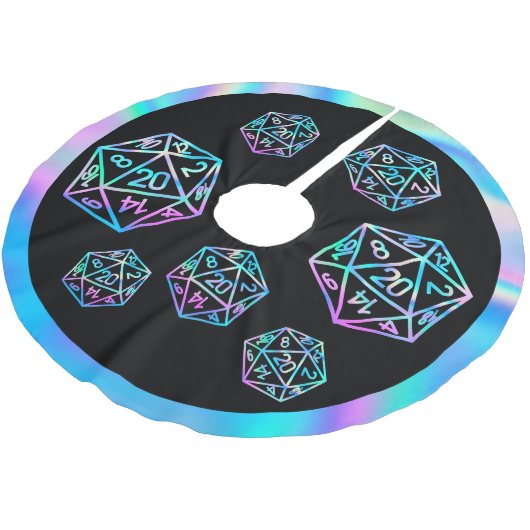 RPG Critmas | Holo Fantasy Tabletop Gamer Dice Polyester Weihnachtsbaumdecke (Schrägansicht)