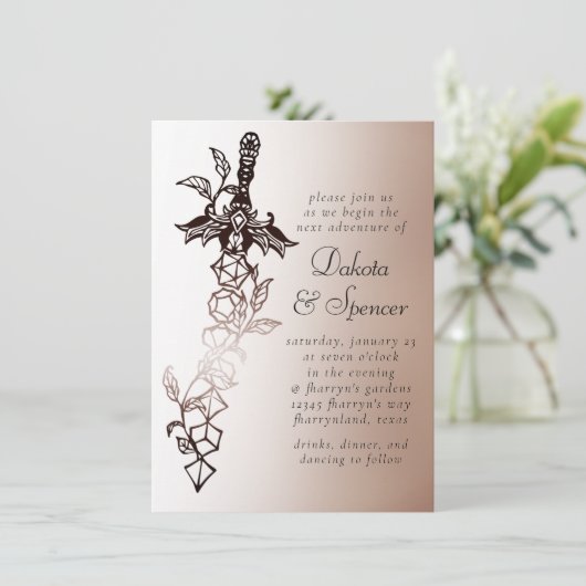 RPG-Schwert | Kupfer Fantasy Tabletop Gamer Dice Einladung (Stehend Vorderseite)