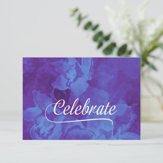 RSVP Card Blau und Lila Blume (Stehend Vorderseite)