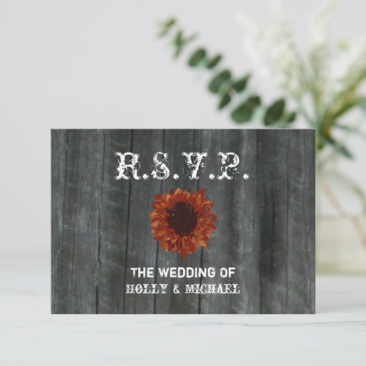 RSVP-Hochzeitkarte - Barnwood & Sonnenblume RSVP Karte (Stehend Vorderseite)