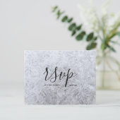 Rsvp-Hochzeitkarte | Holztexturschrift Postcard Einladungspostkarte (Stehend Vorderseite)