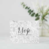 Rsvp-Hochzeitkarte | Terrazzo Script Postcard Einladungspostkarte (Stehend Vorderseite)