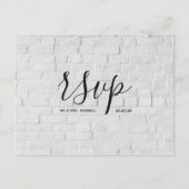 Rsvp-Hochzeitkarte | White Brick Script Postcard Einladungspostkarte (Vorderseite)