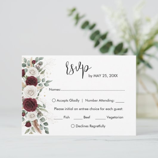 RSVP-Karte für Burgund Blush Floral Wedding RSVP Karte (Stehend Vorderseite)