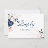 RSVP-Karte für Hochzeiten in Navy Blue und Blush P RSVP Karte (Vorderseite)