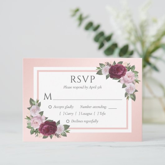 RSVP-Karten für Hochzeiten in Burgund und Blush RSVP Karte (Stehend Vorderseite)