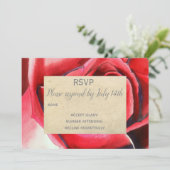 RSVP Rote Rose Hochzeit Blume Kunst rustikal Einladung (Stehend Vorderseite)