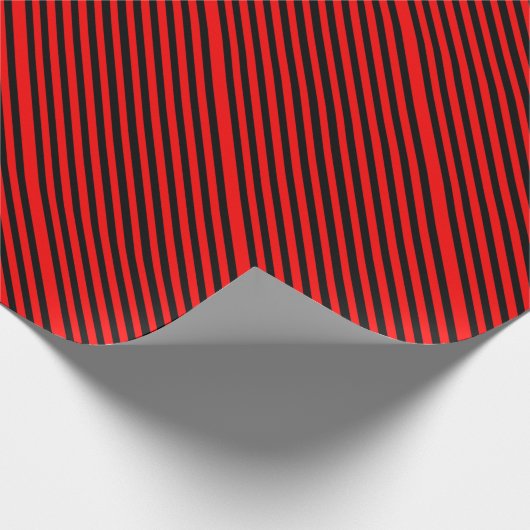 Rubin-Schwarzes Geschenkpapier (Ecke)