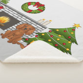 Ruby Cavalier Dog in einem Weihnachtszimmer Sherpadecke (3/4)