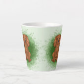 Ruby Cavalier King Charles Spaniel Dog On Green Milchtasse (Vorderseite)